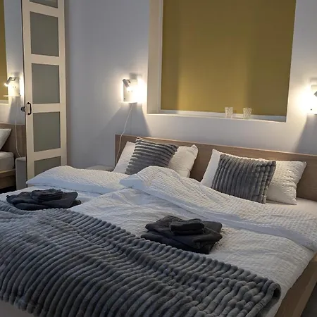 Appartamento Rheinsteig-ferienwohnungen 5 *